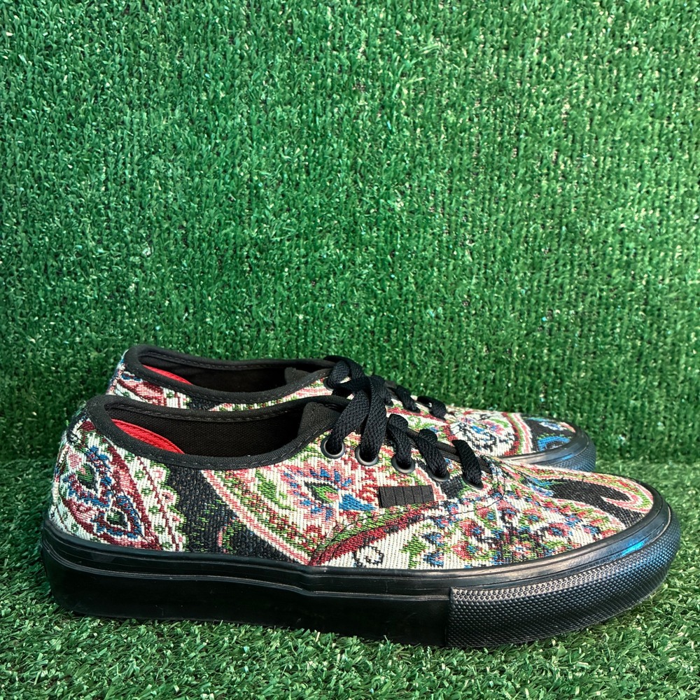 NEW Vans Authentic Skate Paisley Tapestry Boho Low Top Sneaker Black Womens Sz 8